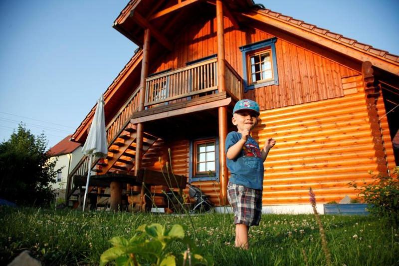 Ferienwohnung Im Blockhaus Rosenkranz Rathmannsdorf Esterno foto
