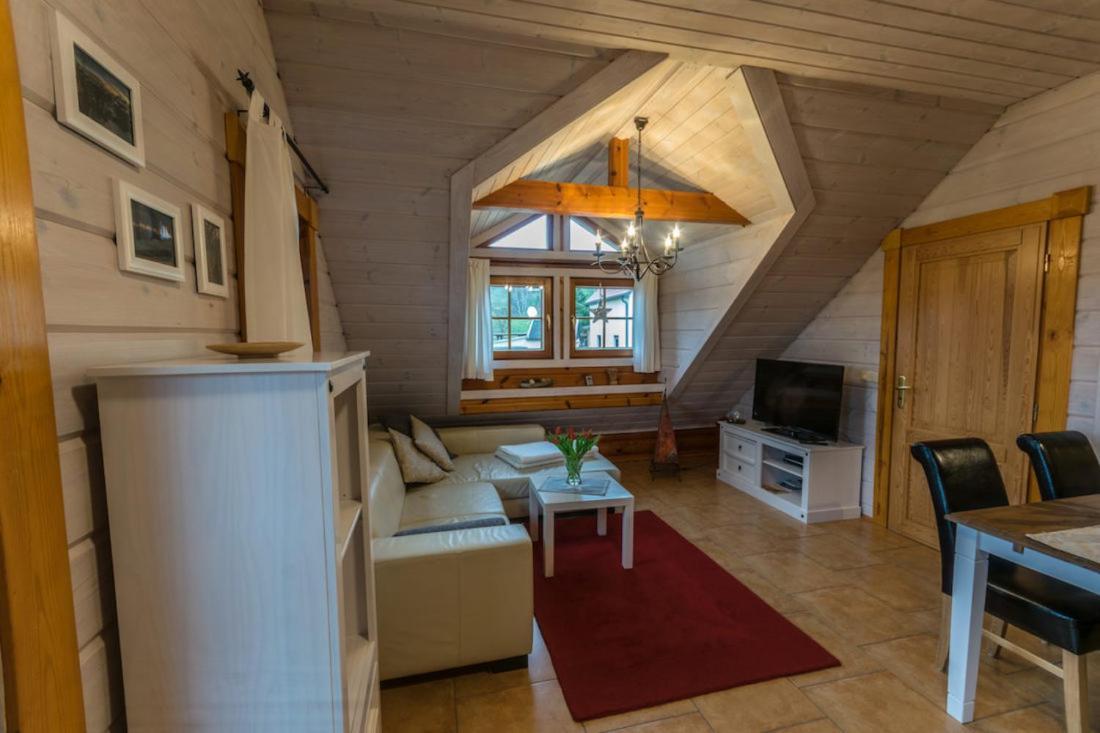 Ferienwohnung Im Blockhaus Rosenkranz Rathmannsdorf Esterno foto